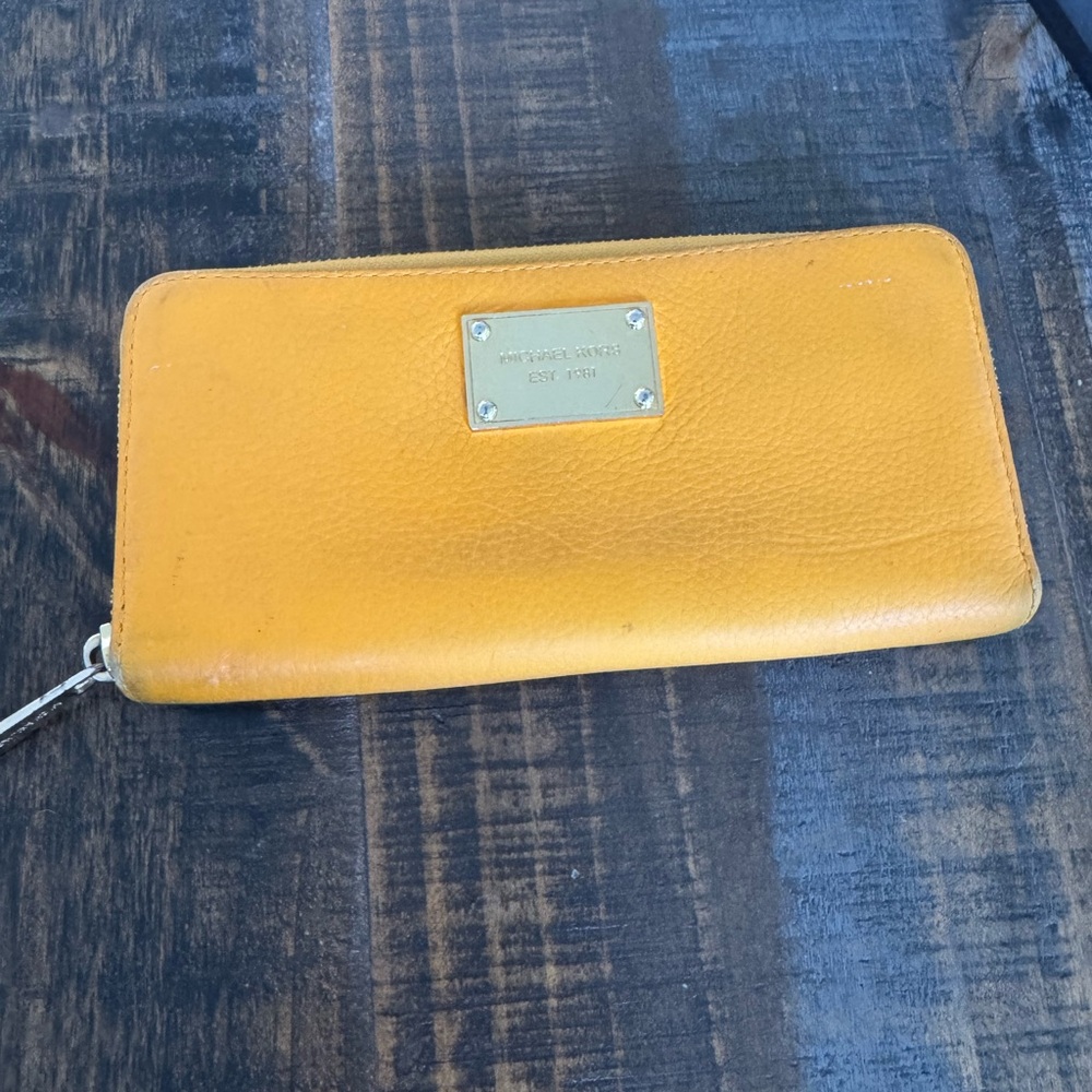 Michael Kors Gold Plate Yellow Wallet